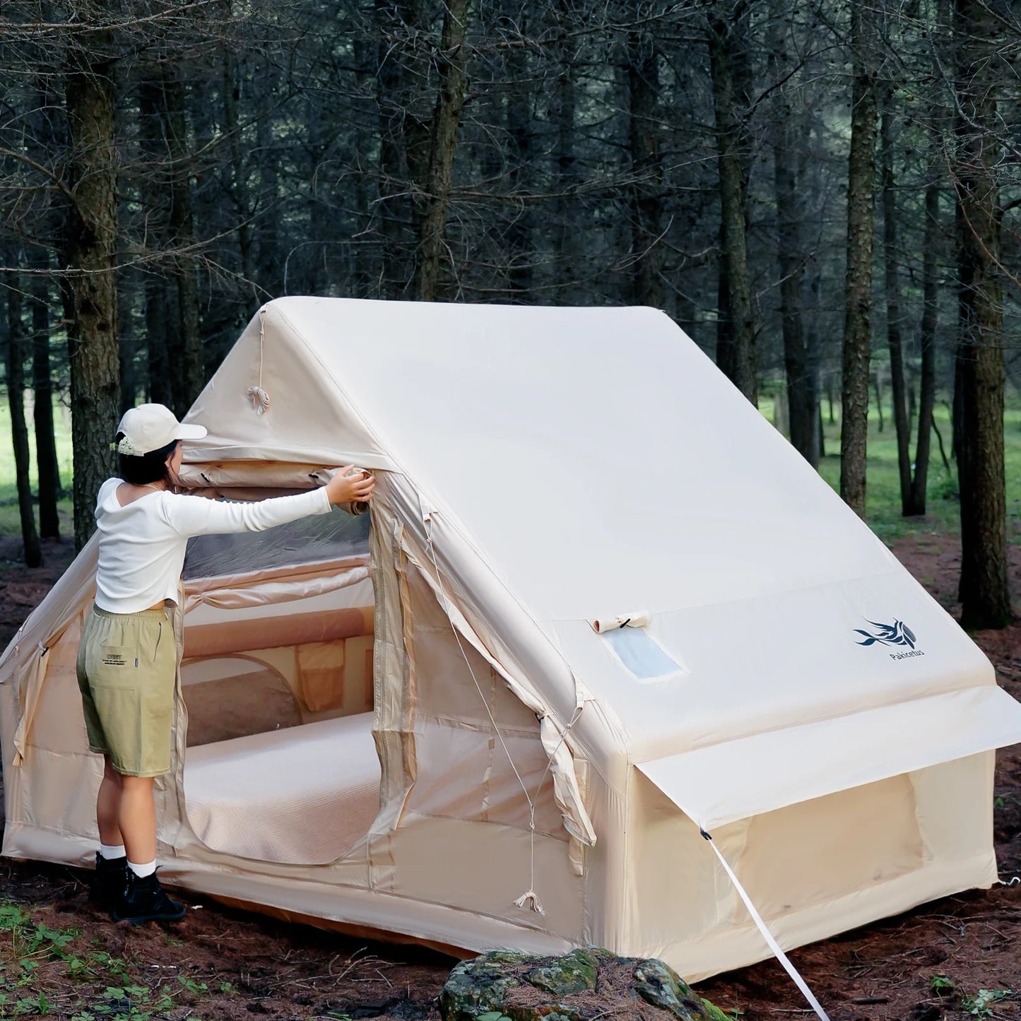 Inflatable Tent with Skylight