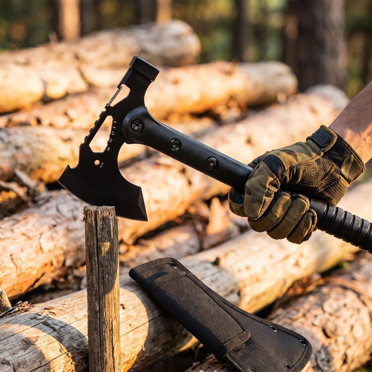 Multifunctional Outdoor Camping Utility Axe